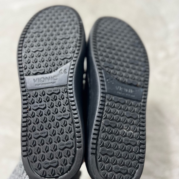 Vionic pro mahogany Avery black slip on comfort flat shoe womens size 9 - Picture 10 of 11